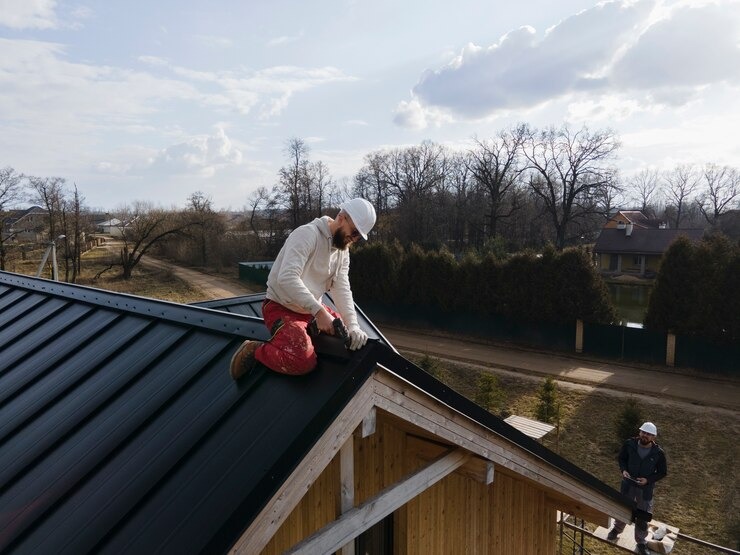 Planung und Ablauf einer Einblasdämmung-Baustelle
